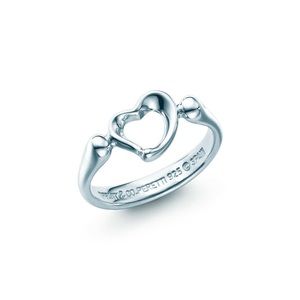 Authentic Tiffany & Co Peretti Open Heart Ring✨